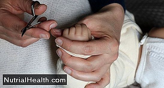Wie Man Das Stillen Bei Neugeborenen Ergänzt