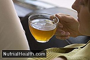 Grönt te innehåller antioxidanter som gynnar ditt hjärta och kan förhindra sjukdom.